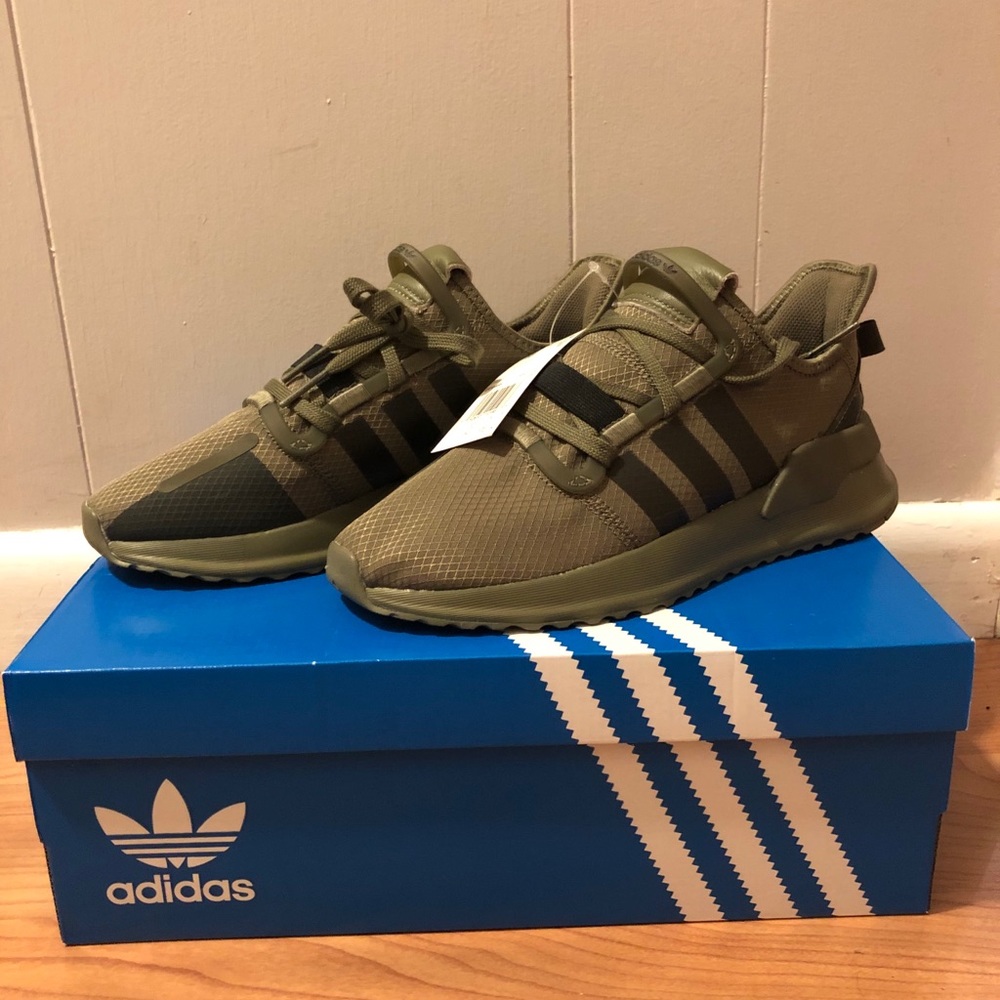 COPY - Adidas U Path Run shoe